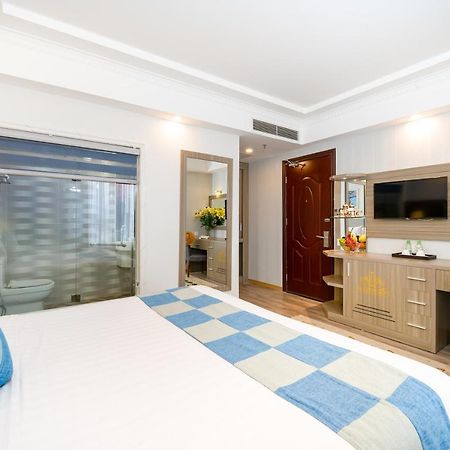 Royal Beach Hotel Дананг Екстериор снимка