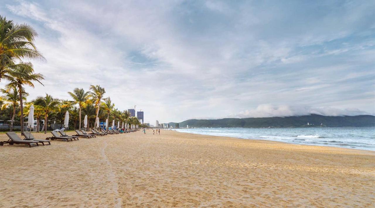 Royal Beach Hotel Дананг Екстериор снимка
