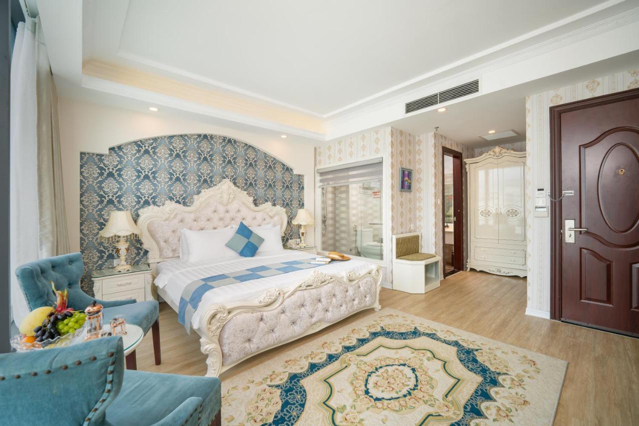 Royal Beach Hotel Дананг Екстериор снимка